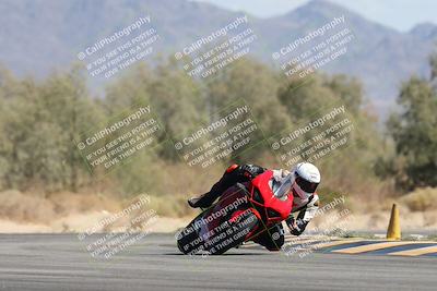 media/Oct-13-2025-Moto Forza (Mon) [[a66d839500]]/2-A Group/Session 4 Turn 7/